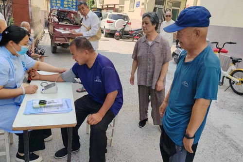 關(guān)愛老年健康，守護安全生活——歷下二院歷山東路社區(qū)衛(wèi)生服務(wù)站開展老年人防跌倒健康教育咨詢活動